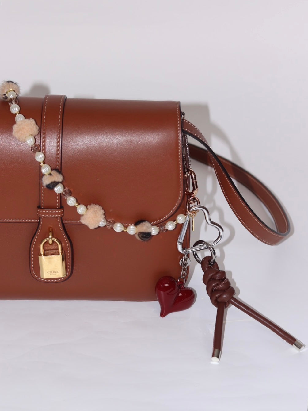 豹紋&淺色泰迪毛絨球多功能吊飾 Plush leopard print Charm