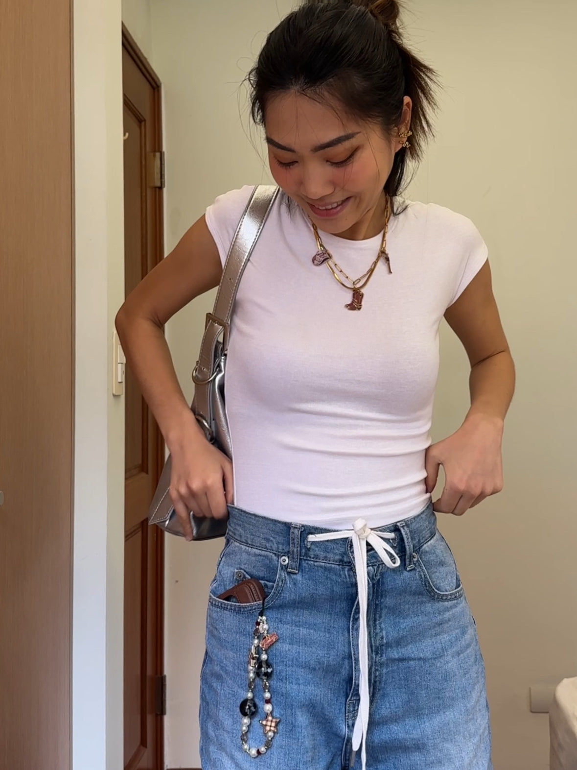 棕色牛仔吊墜雙層鈦鋼鎖骨鏈 Cow Girl’s Brown Gun Double Chain