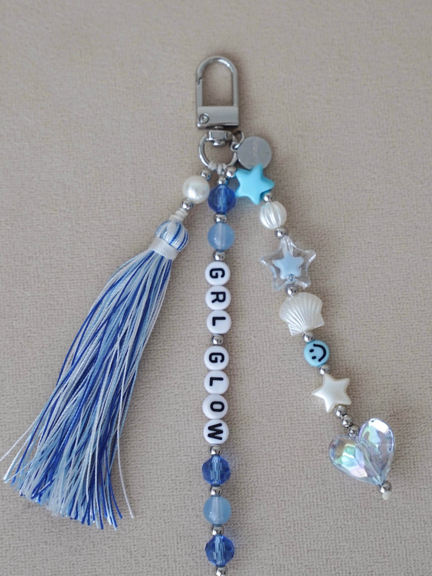【VVC聯名】藍色化妝包+流蘇吊飾 GRL GLOW Charm