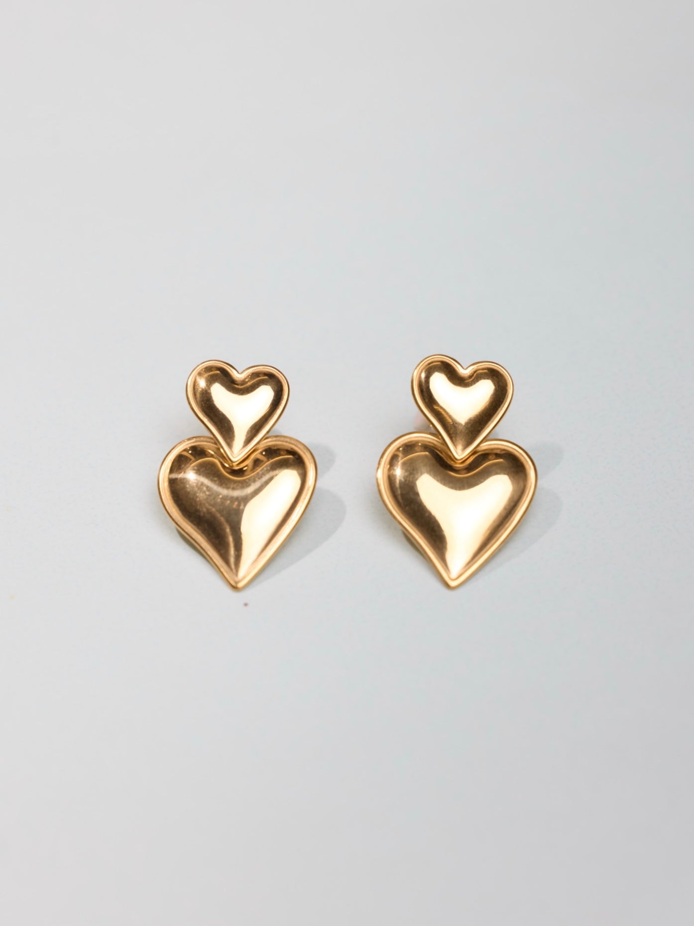 金色雙層愛心耳針 Gold Layered Heart Drop Earrings