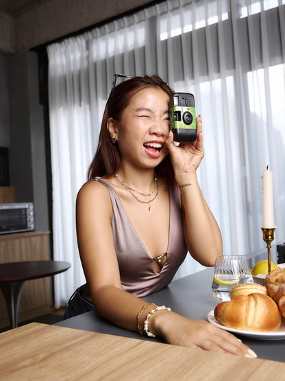 波光粼粼橘色鋯石水晶項鍊 Glow Up Crystal Necklace