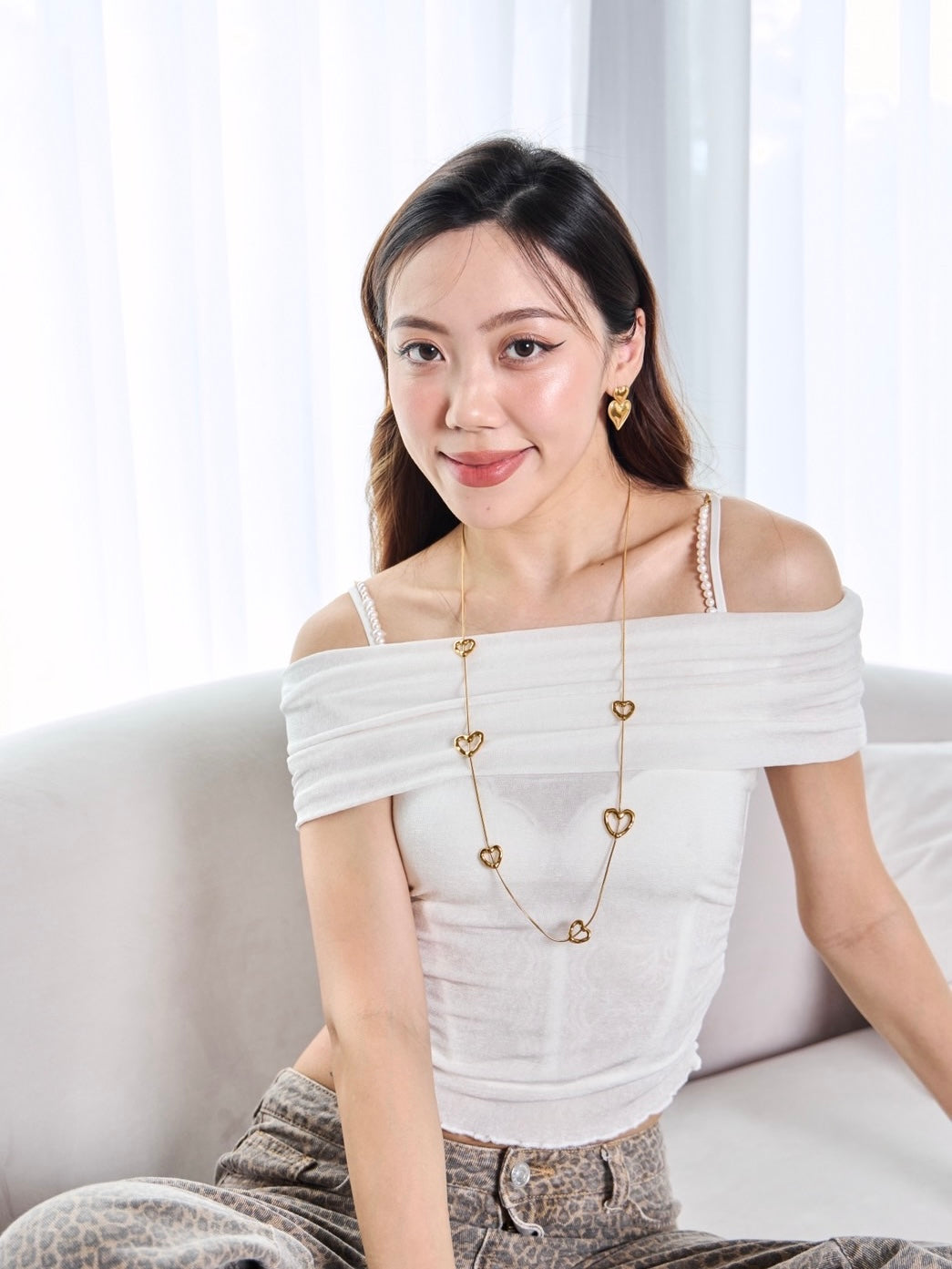 金色雙層愛心耳針 Gold Layered Heart Drop Earrings