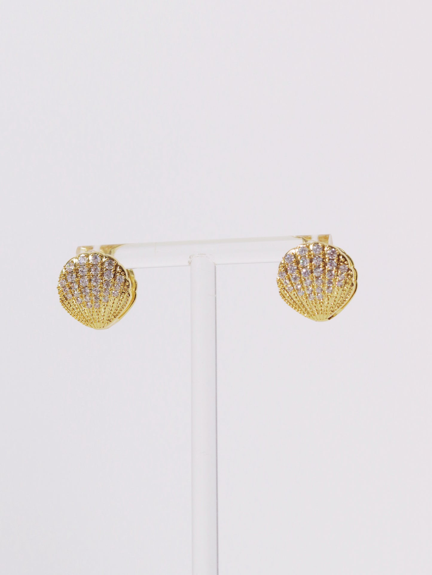 帶鑽貝殼耳環 Diamond Seashell Earrings